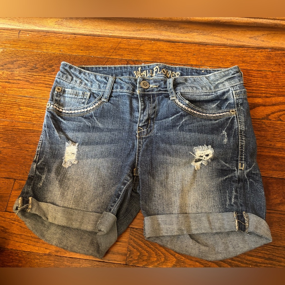 Wallflower Blue Distressed Jean Shorts, Size 9